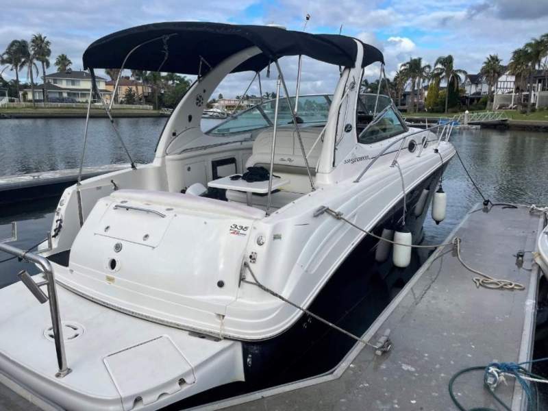 Sea Ray 335 Sundancer