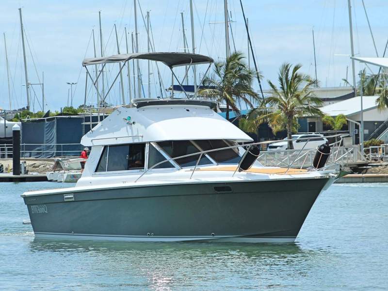 Riviera 27 Flybridge