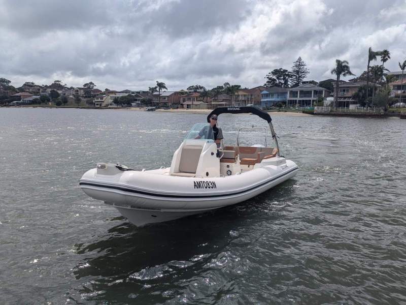 Zodiac Medline 6.8 (Almost New : Drenched with Extras)
