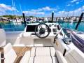 Jeanneau Velasco 43 F - Low engine hours