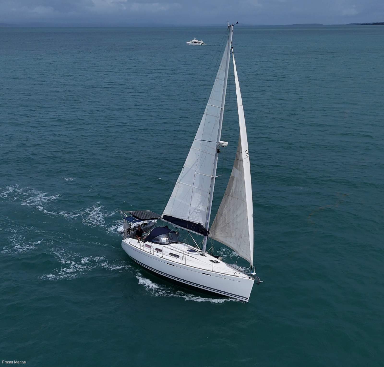 Dufour Grand Large 365