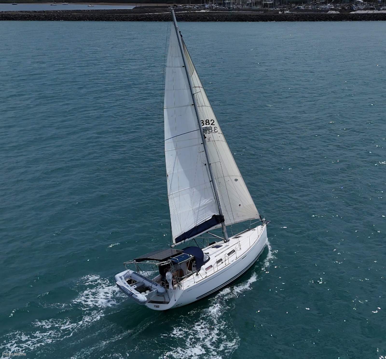 Dufour Grand Large 365