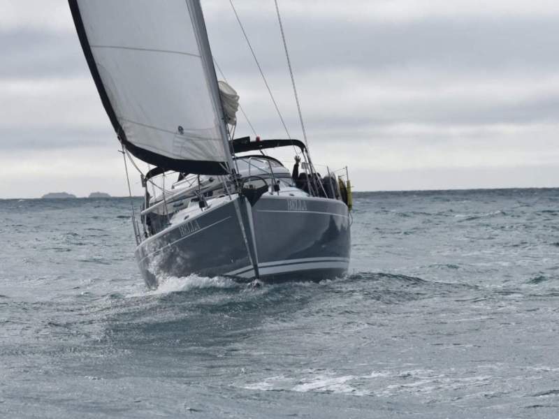 Hanse 370E 370E - Striking Dark Grey Sailing Yacht