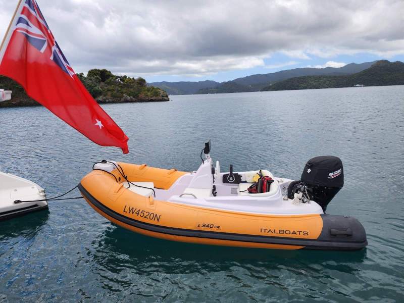 Italboats Stingher 340 Fast Rike as new condition Orange Hyperlon