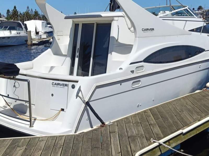 Carver 350 Mariner