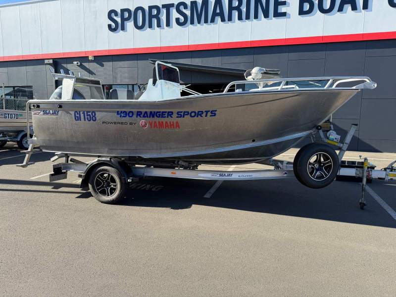 Sea Jay 4.90 Ranger Centre Console Boat, Motor, Trailer Package