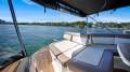 Sea Ray 320 Sundancer Low Hours, Hydraulic Swim Platform & Generator