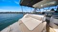 Sea Ray 320 Sundancer Low Hours, Hydraulic Swim Platform & Generator