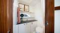 Sea Ray 320 Sundancer Low Hours, Hydraulic Swim Platform & Generator