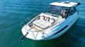 Sea Ray 320 Sundancer Low Hours, Hydraulic Swim Platform & Generator