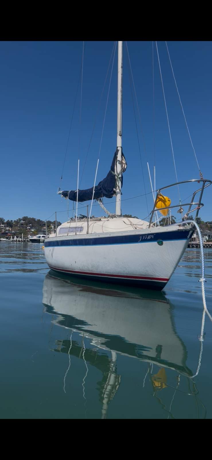 Triton 24 Must sell - 24 Triton Yacht