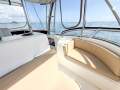 Mustang M37 Flybridge