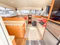 Mustang M37 Flybridge