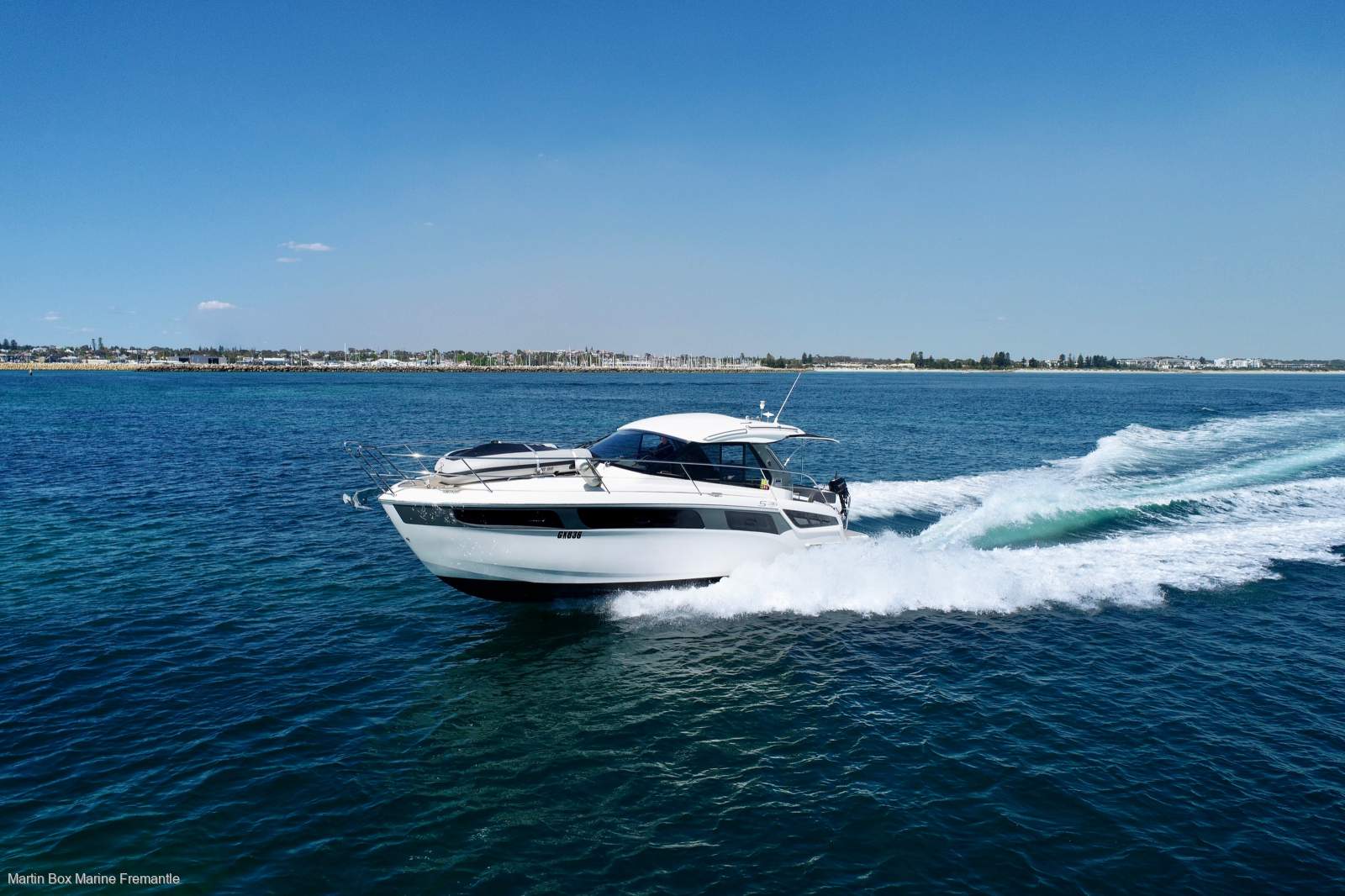 Bavaria S36 HT With as new Presentation