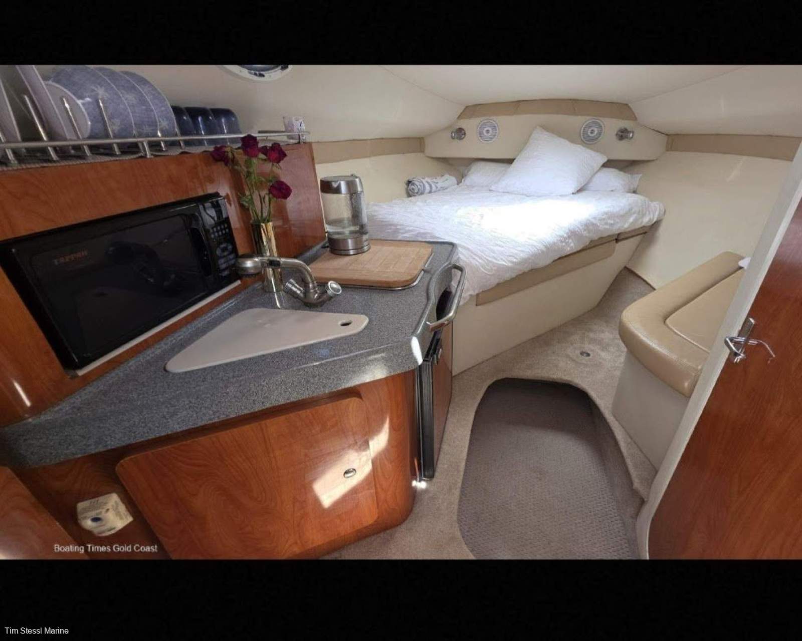 Larson Cabrio 260