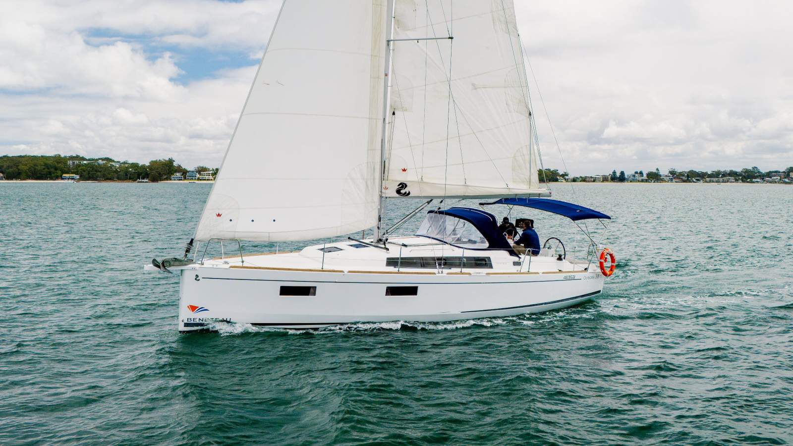 Beneteau Oceanis 38.1 In Commercial Survey