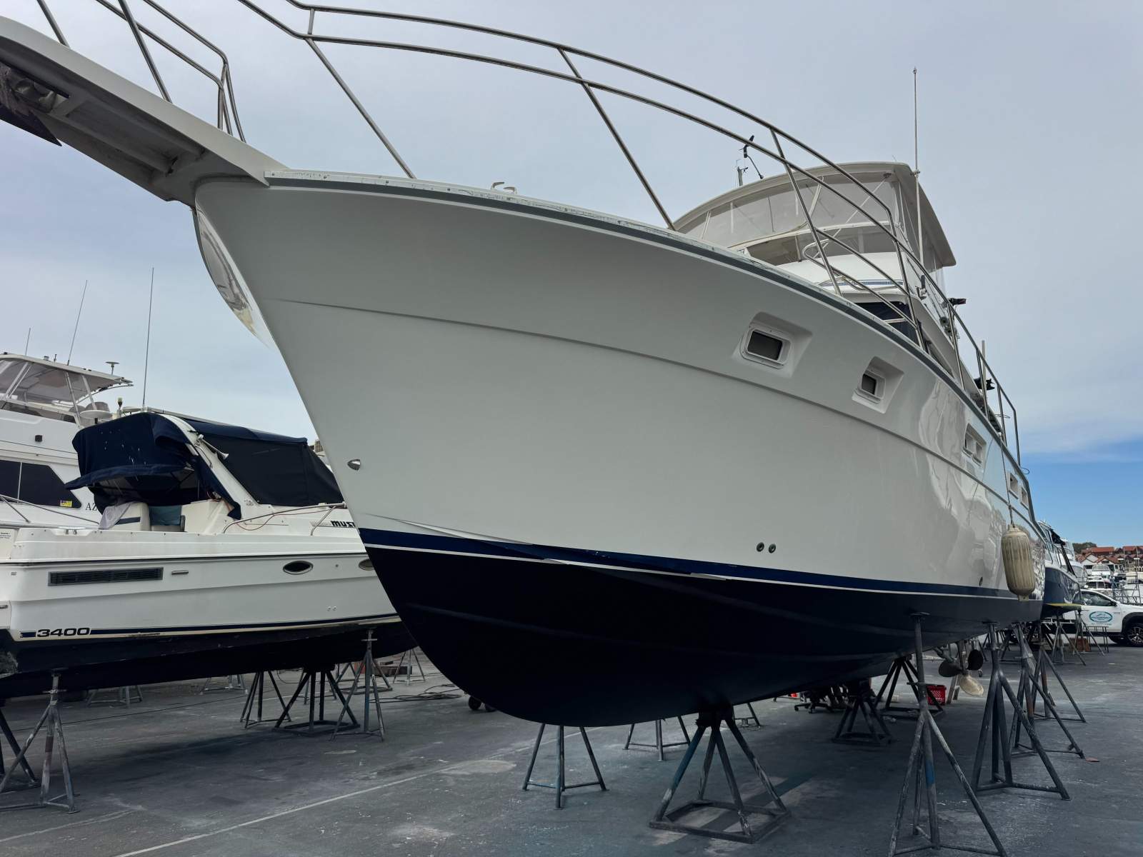 Bertram Caribbean 42 Flybridge Cruiser - COMING SOON
