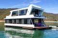 Sojourner Houseboat Holiday Home @ Lake Eildon:Sojourner @ Lake Eildon