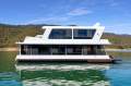 Sojourner Houseboat Holiday Home @ Lake Eildon:Sojourner @ Lake Eildon