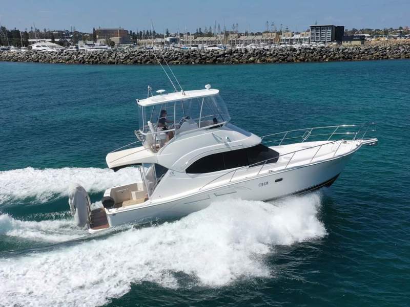 Riviera 38 Open Flybridge