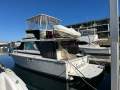 Bertram 35 Flybridge MK3 with 2 x Caterpillar Diesels