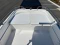 Ocean Whaler 565 Offshore