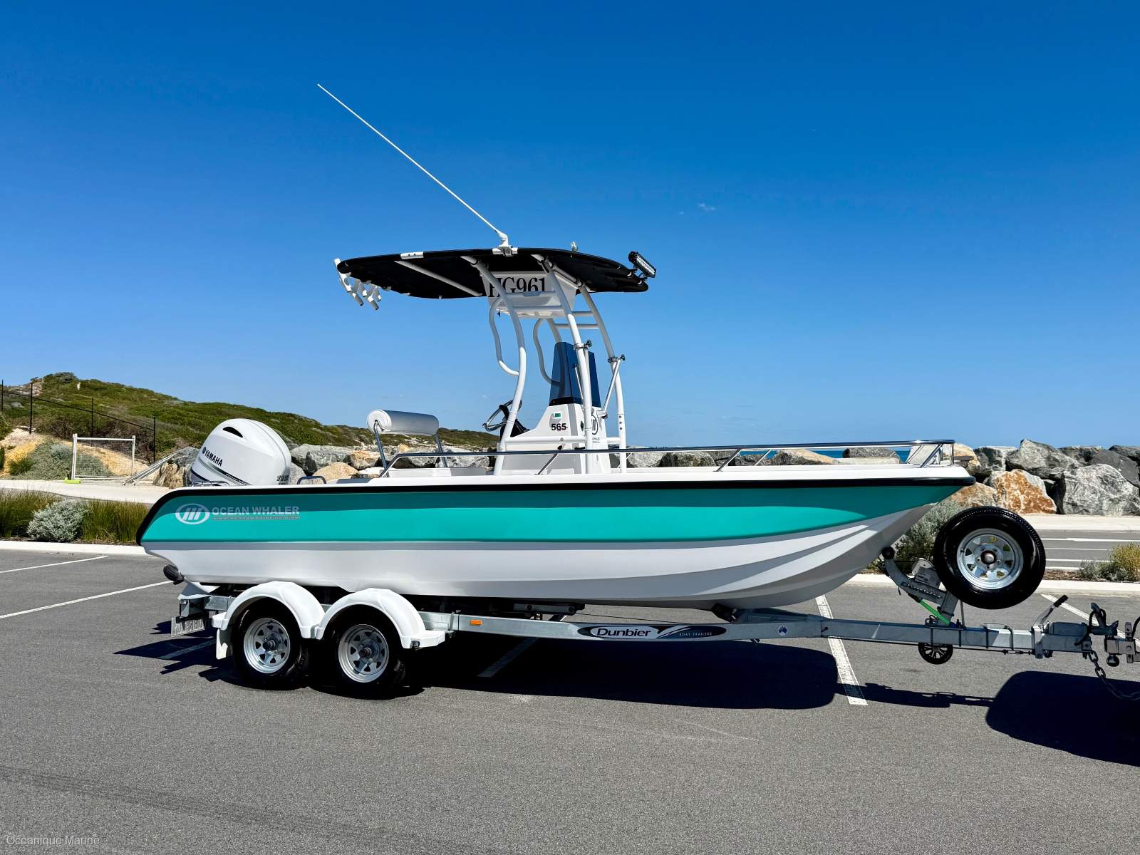Ocean Whaler 565 Offshore