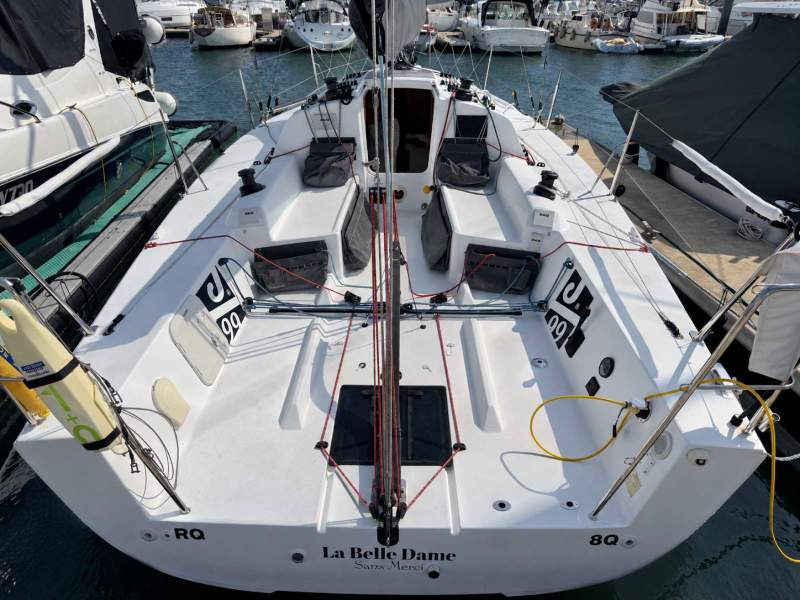 J Boats J/99
