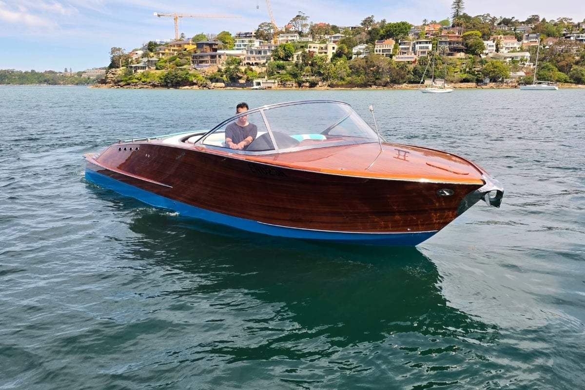 Autore 890 Classic