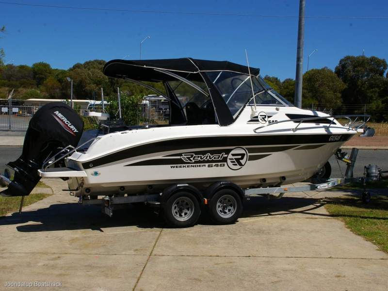 Revival 640 Weekender 2021 model