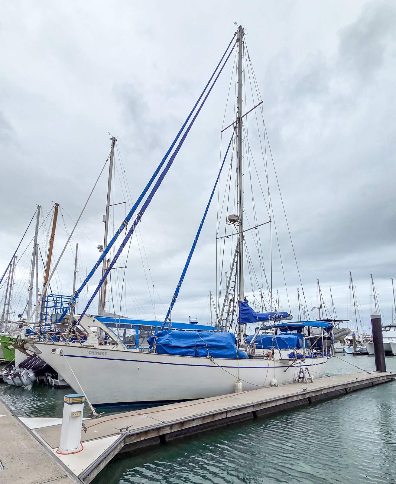Jean Vignes 55 Steel Cutter 5 cabin layout