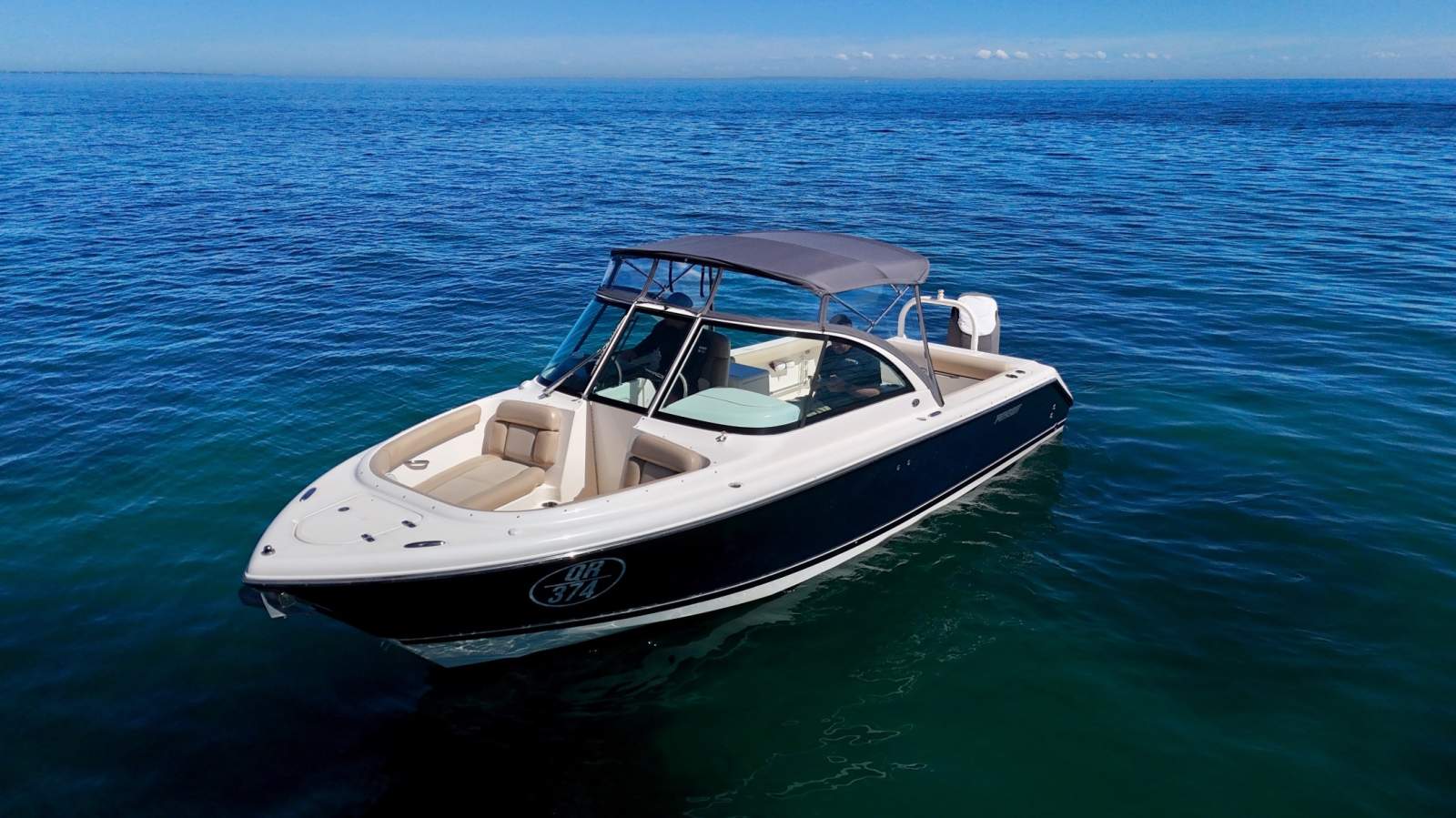 Pursuit DC265 Only 57 hours complete with alloy trailer