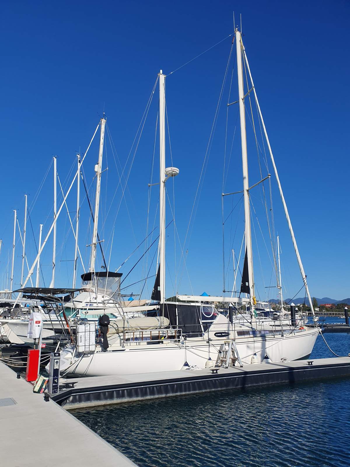 Amel Santorin 1996 Ketch
