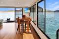 ONE LIFE Houseboat Holiday Home on Lake Eildon:One Life on Lake Eildon