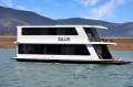 ONE LIFE Houseboat Holiday Home on Lake Eildon:One Life on Lake Eildon