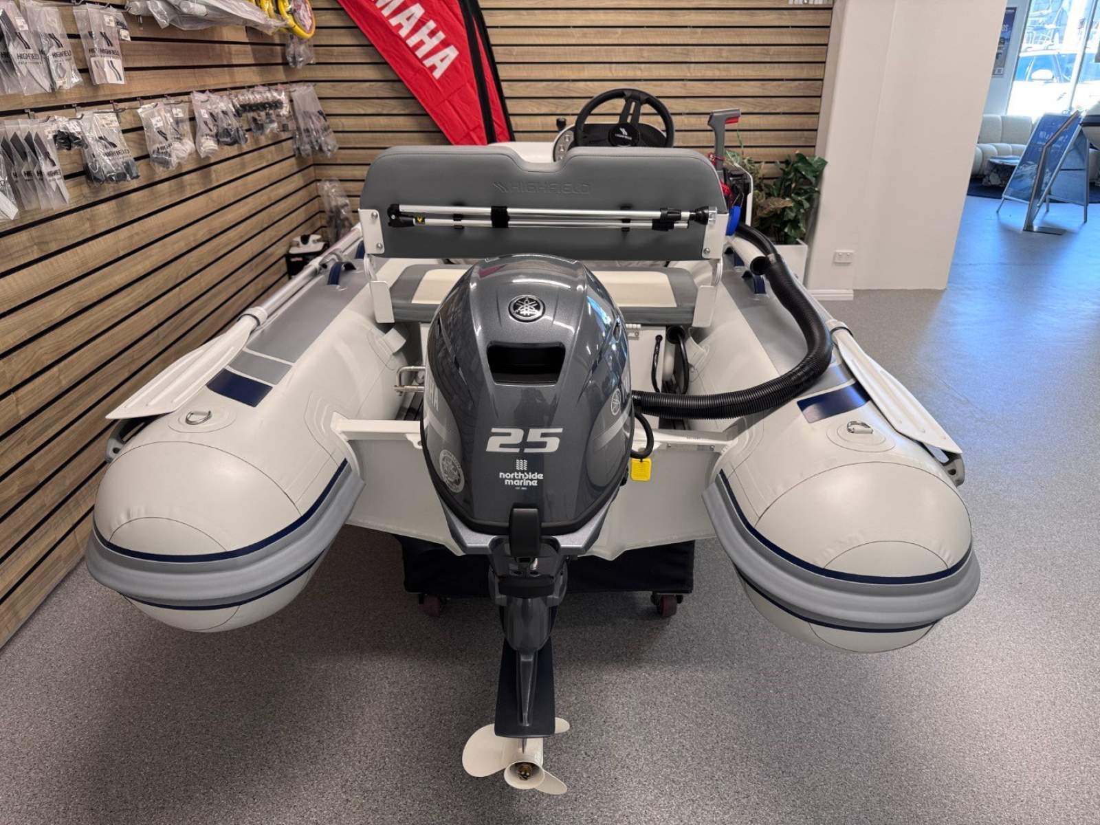 New Highfield Classic 340 Hypalon with FCT Console In-Stock