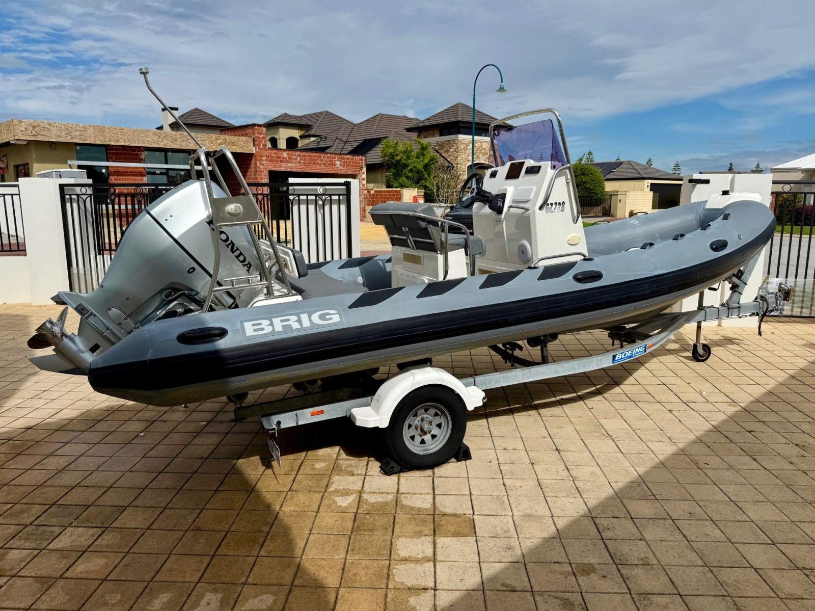 Brig Navigator 610