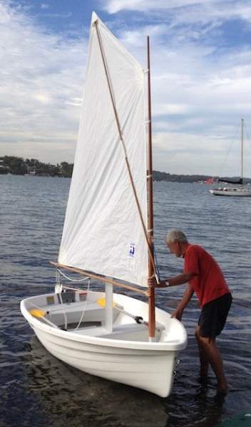 Walker Bay 10 with sailing rig:new with sailing rig