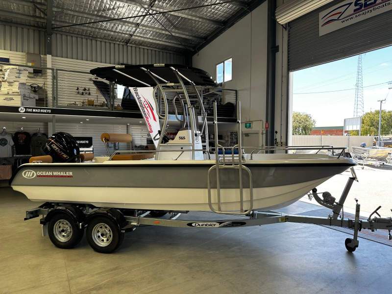 Ocean Whaler 565 Offshore