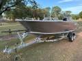 New Makocraft Commander 425 Hd Open Side Console SIDE CONSOLE BOAT PACKAGE SUMMER SALE ON NOW!