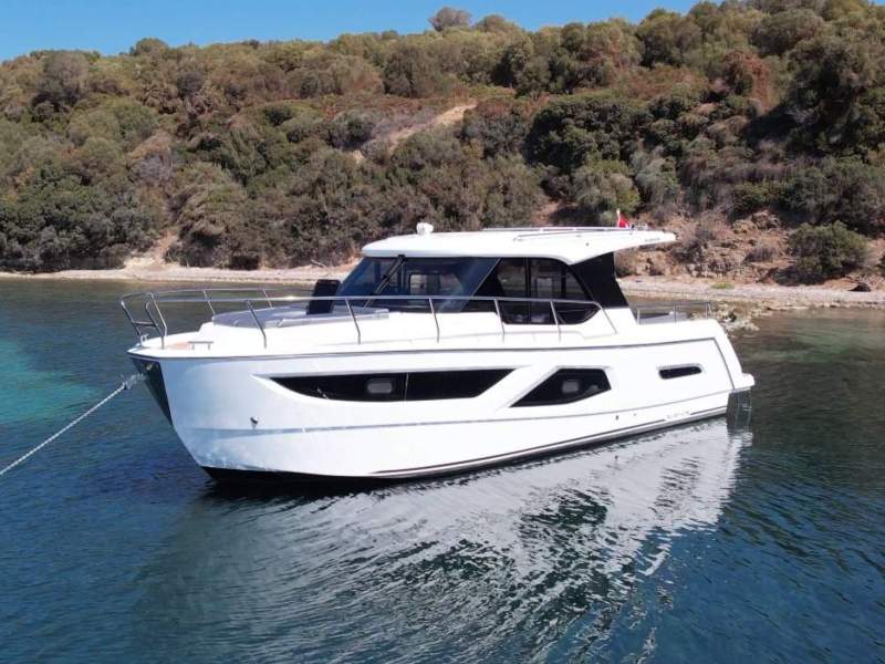 Bluemare 330 - SeaWorthy Inspection Attached