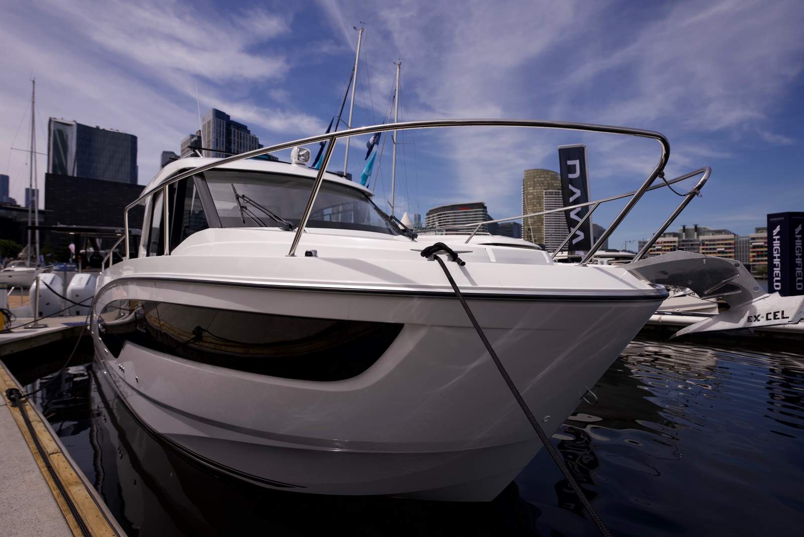 Beneteau Antares 9.0 OB