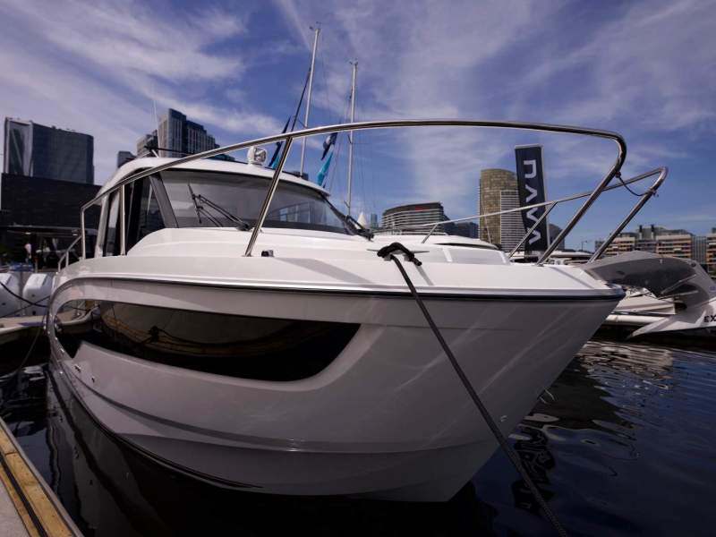 Beneteau Antares 9.0 OB