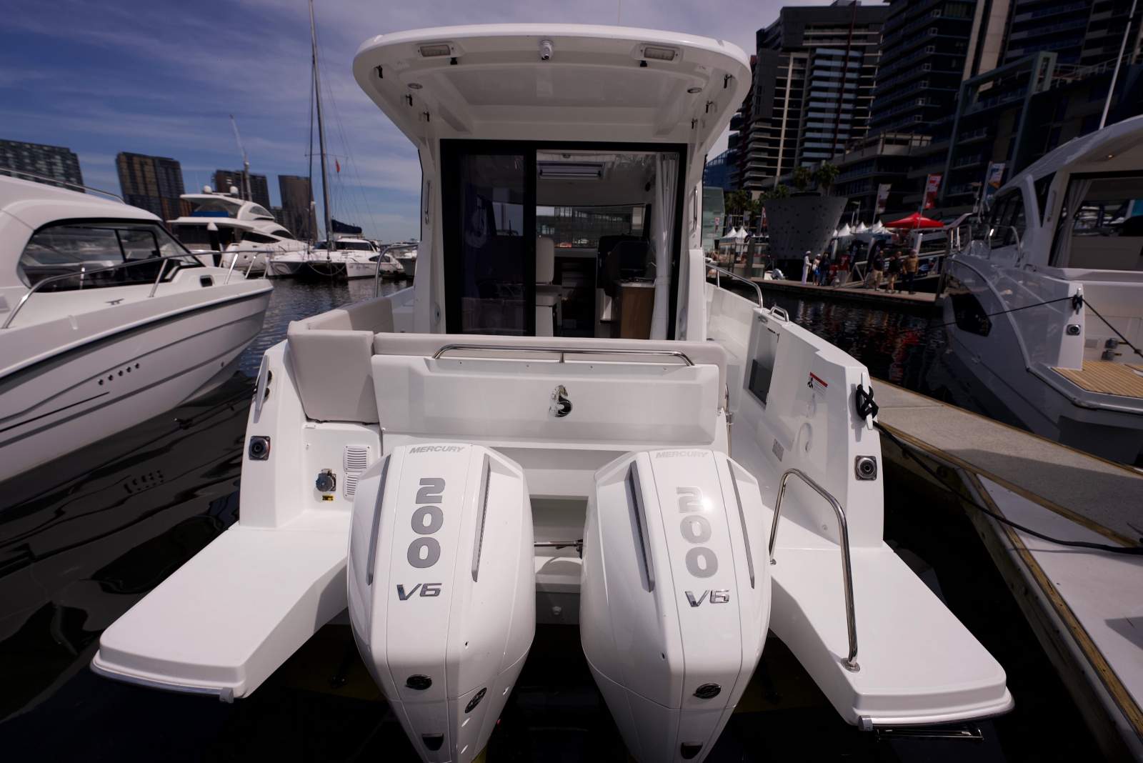 Beneteau Antares 9.0 OB