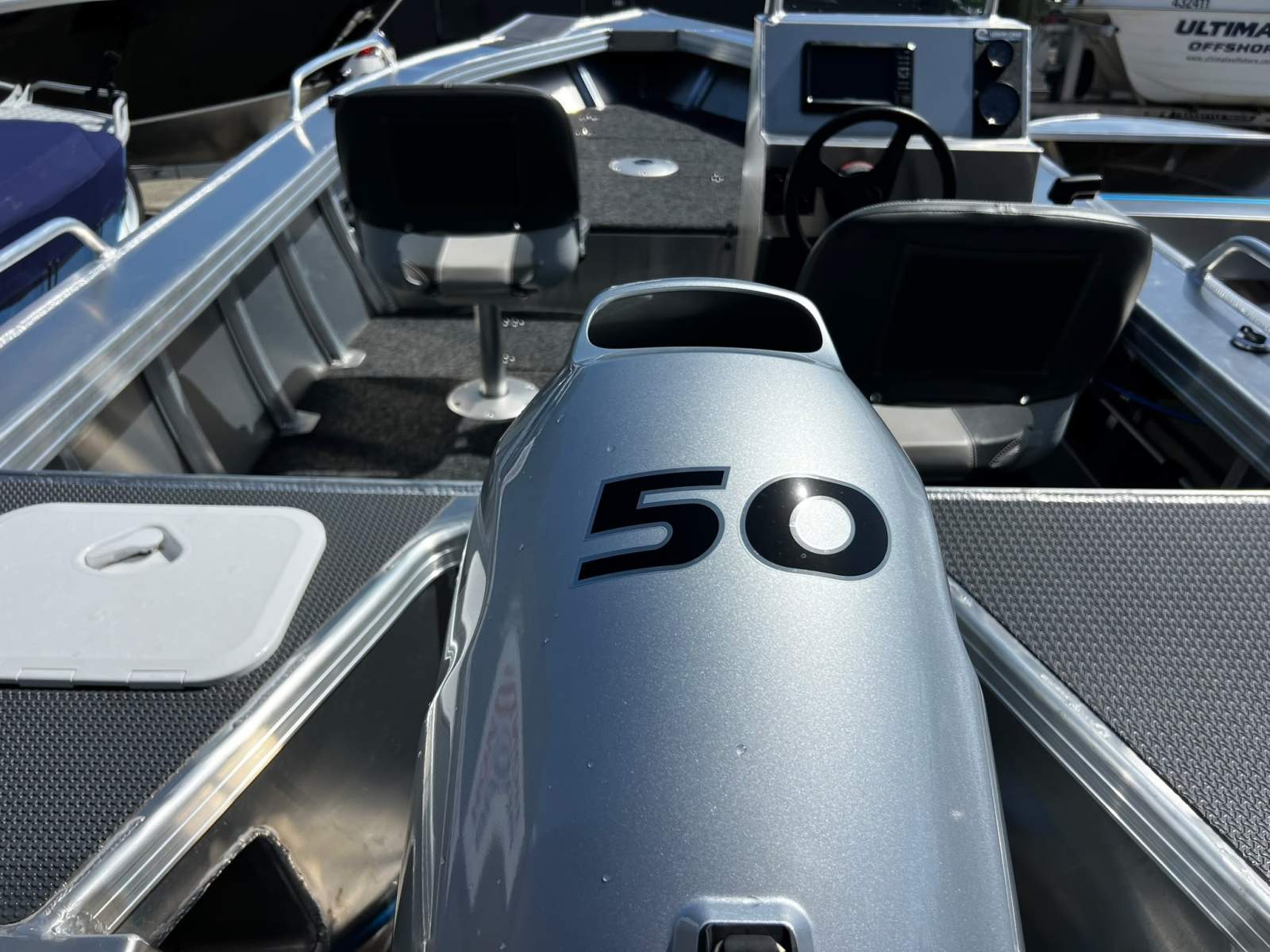 Sea-Trex 442 Fisherman Side Console