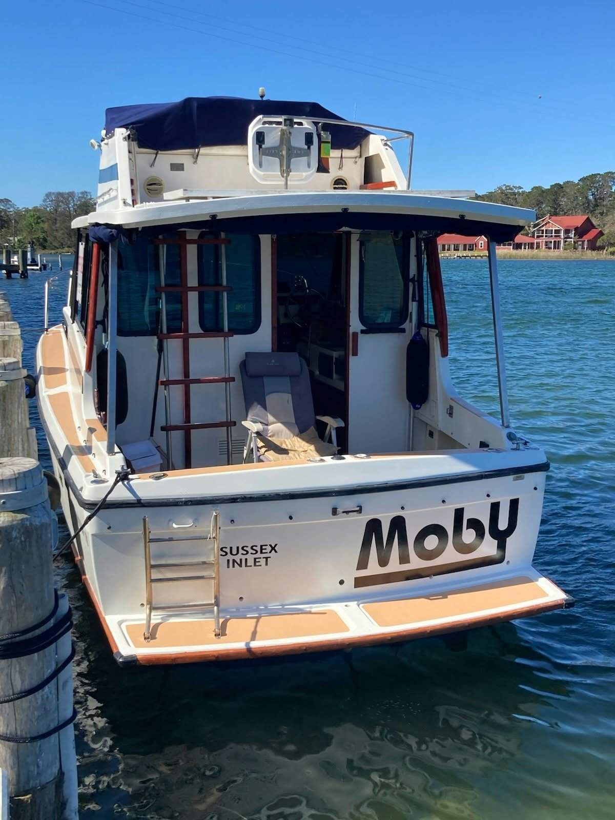 Kingston 770 Flybridge
