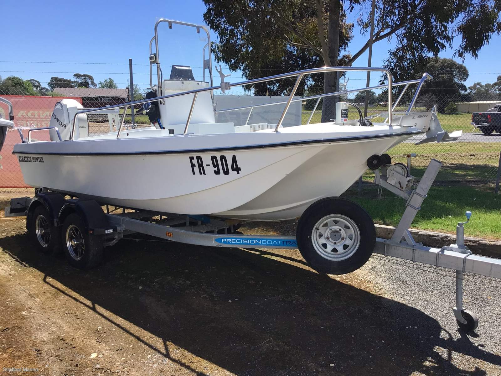 Haines Hunter V170