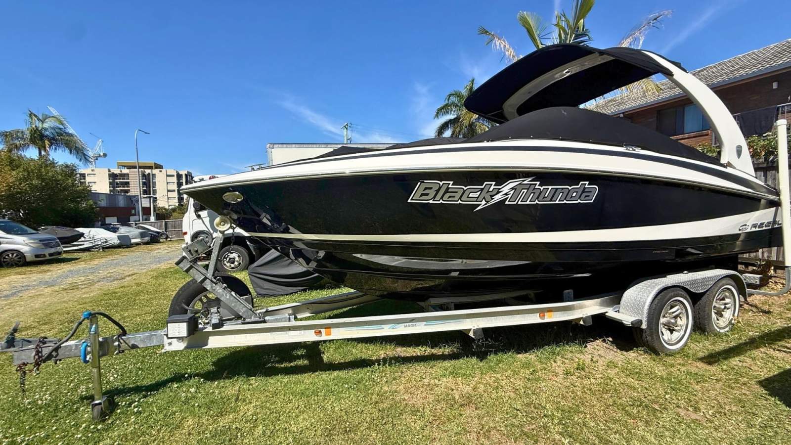 Regal 2300 Bowrider Magic Tilt Trailer Included
