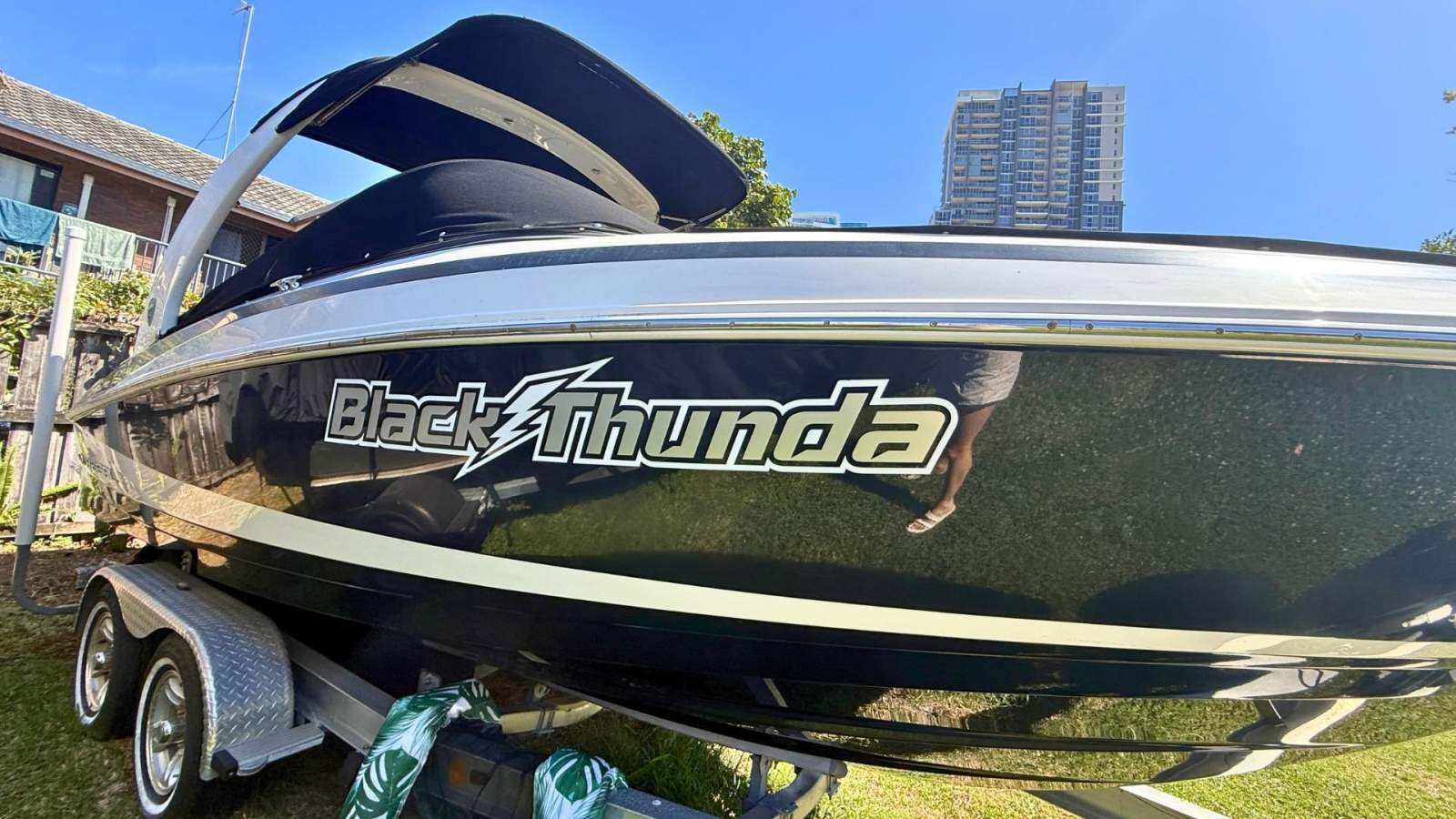 Regal 2300 Bowrider Magic Tilt Trailer Included