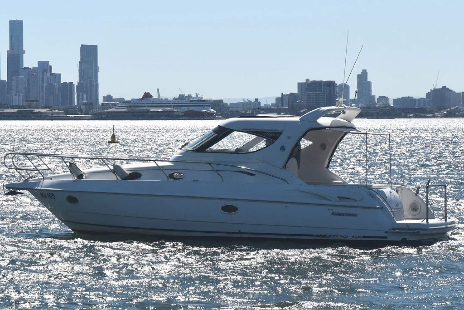 Sunrunner 3700SE ECLIPSE HARD TOP - DIESEL ENGINES